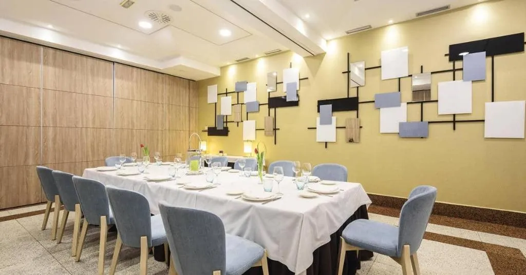 Restaurant, Guadalajara Conference Center Affiliated By Melia, Madrid