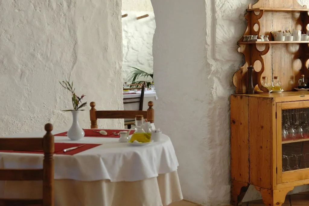 Restaurant, Alcaufar Vell Hotel & Restaurant, Menorca
