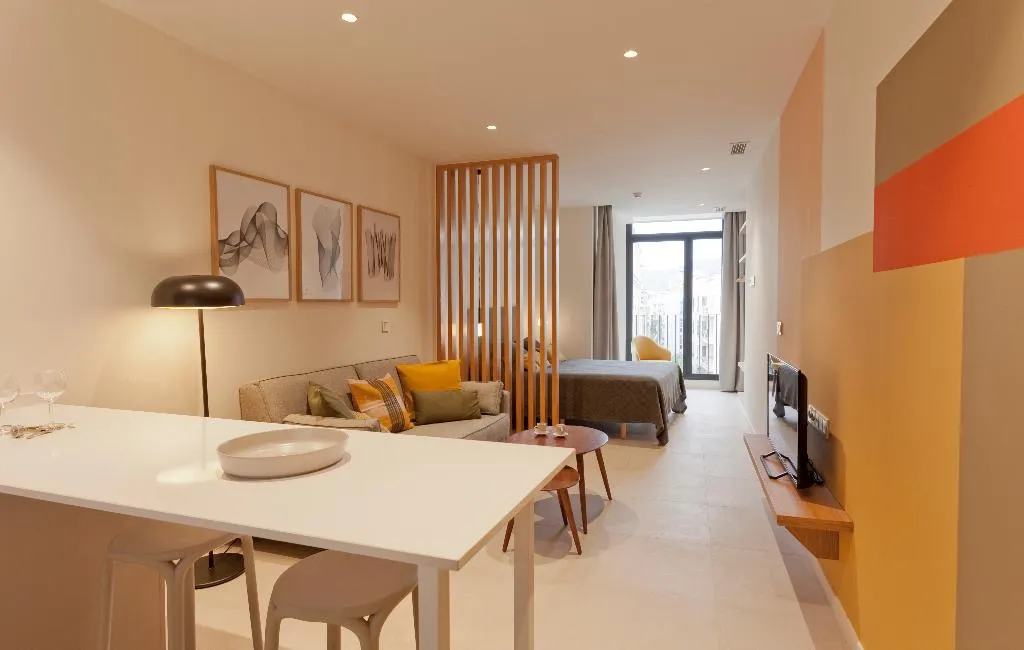 STUDIO CITY VIEW Room, Apartamentos Malaga Premium Calle Granada, Costa Del Sol