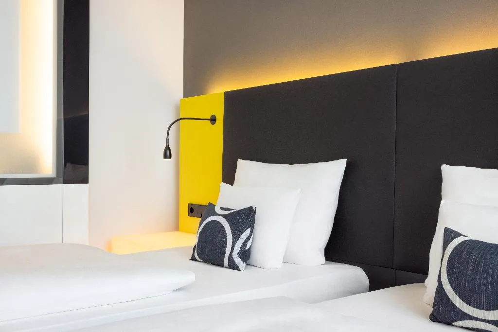 SUITE SUPERIOR Room, Vienna House by Wyndham Andel's Berlin, Berlin