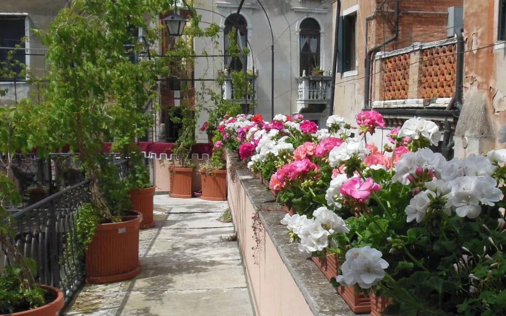 JUNIOR SUITE DELUXE WITH TERRACE Room, Sant Antonin, Venice