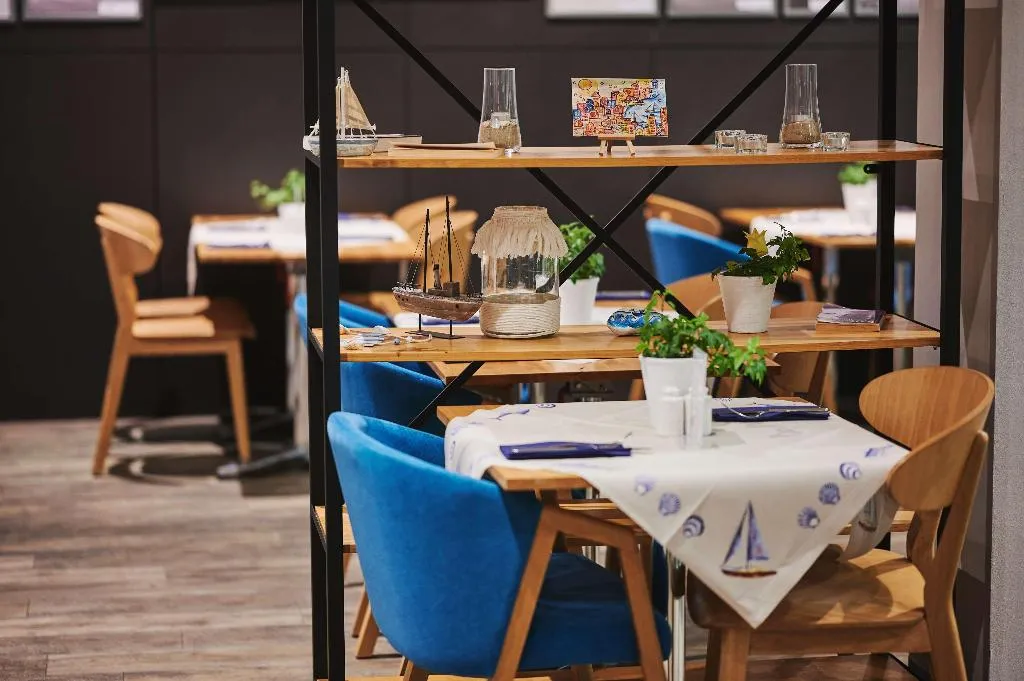 Restaurant, Golden Tulip Gdansk Residence, Gdansk