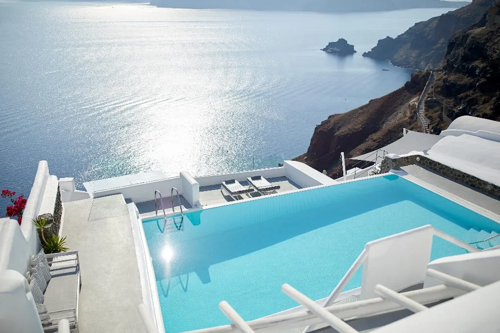 General view, La Perla Villas and Suites, Santorini