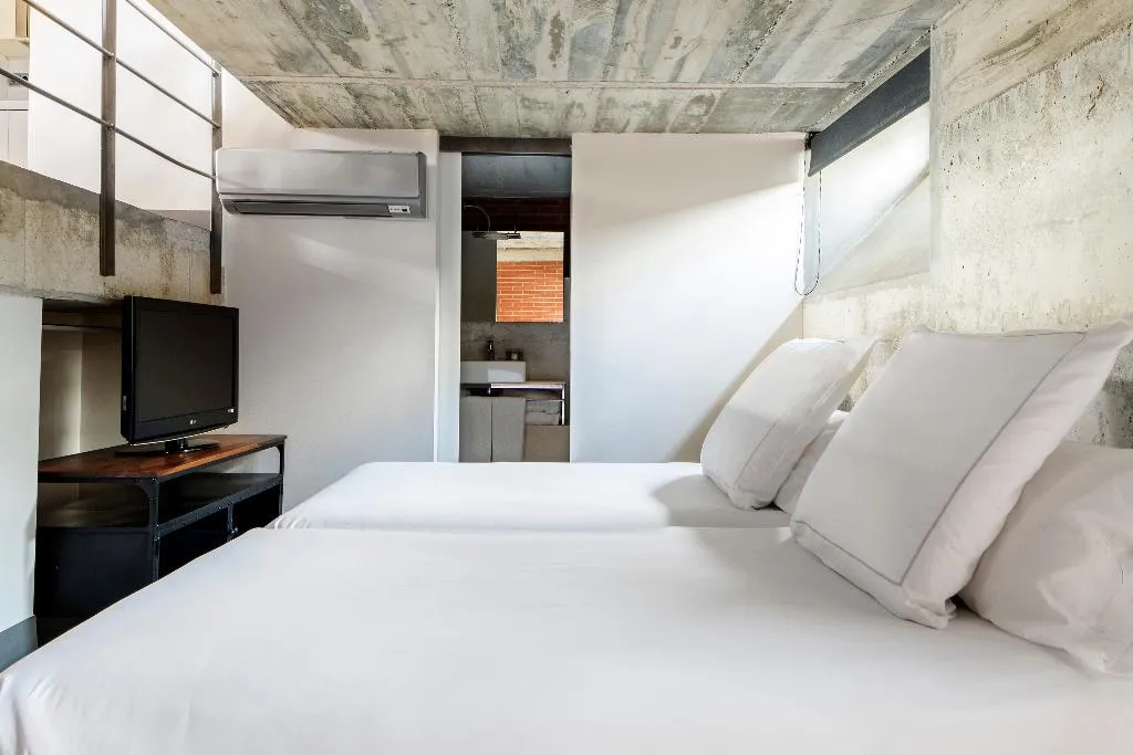 APARTMENT CAPACITY 5 Room, Barcelona Apartment Republica, Barcelona