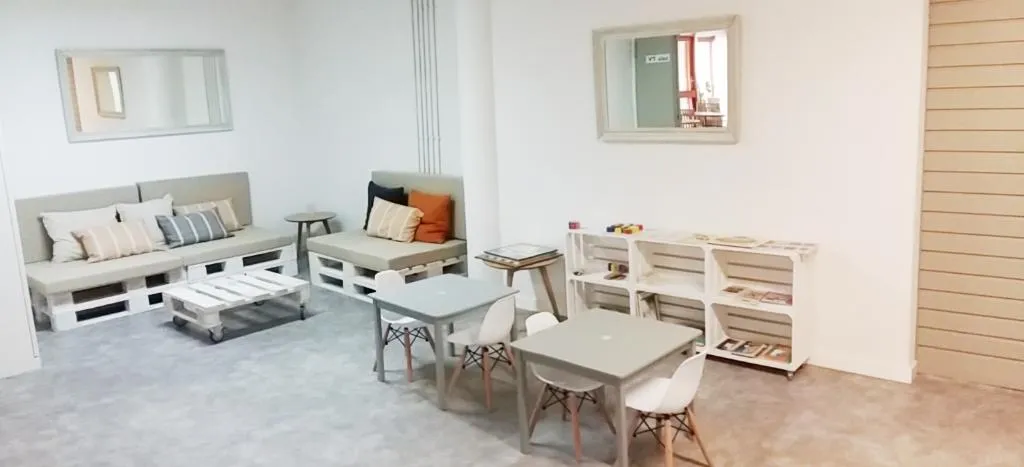Lobby, Rosa, Costa Brava