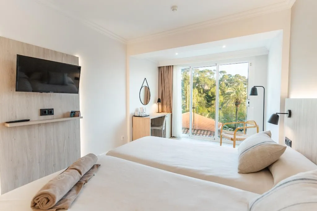 Double or Twin STANDARD Room, Minura Cala Galdana & Apartamentos d´Aljandar, Menorca