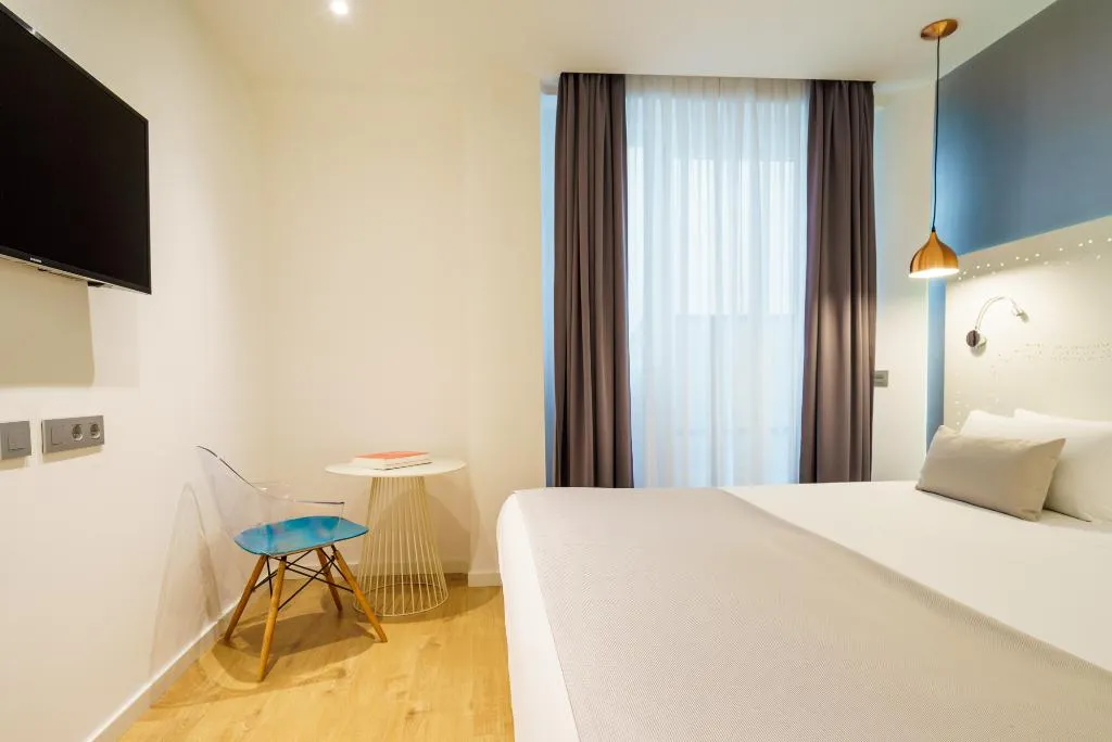Room, The Walt Madrid, Madrid