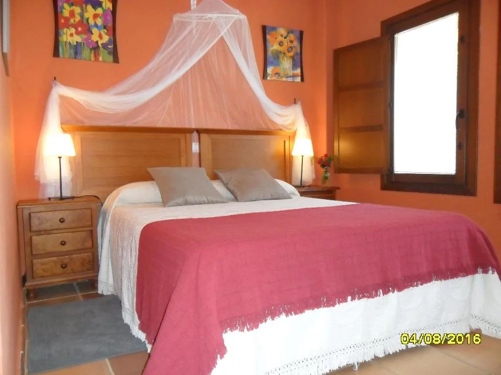 APARTMENT ONE BEDROOM ONE BATHROOM Room, Finca la Media Legua, Seville