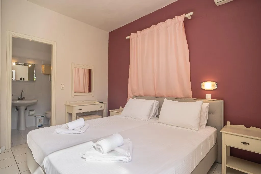 Room SIDE SEA VIEW Room, Studios Vrionis Panoramic Sunset, Kefallinia