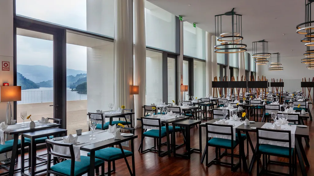 Restaurant, Douro Royal Valley Hotel & Spa, Porto