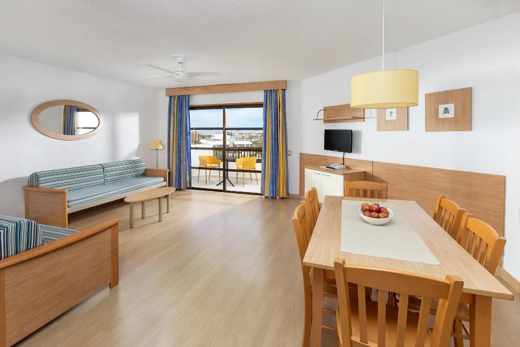 APARTMENT TWO BEDROOMS Room, Aguamar, Tenerife