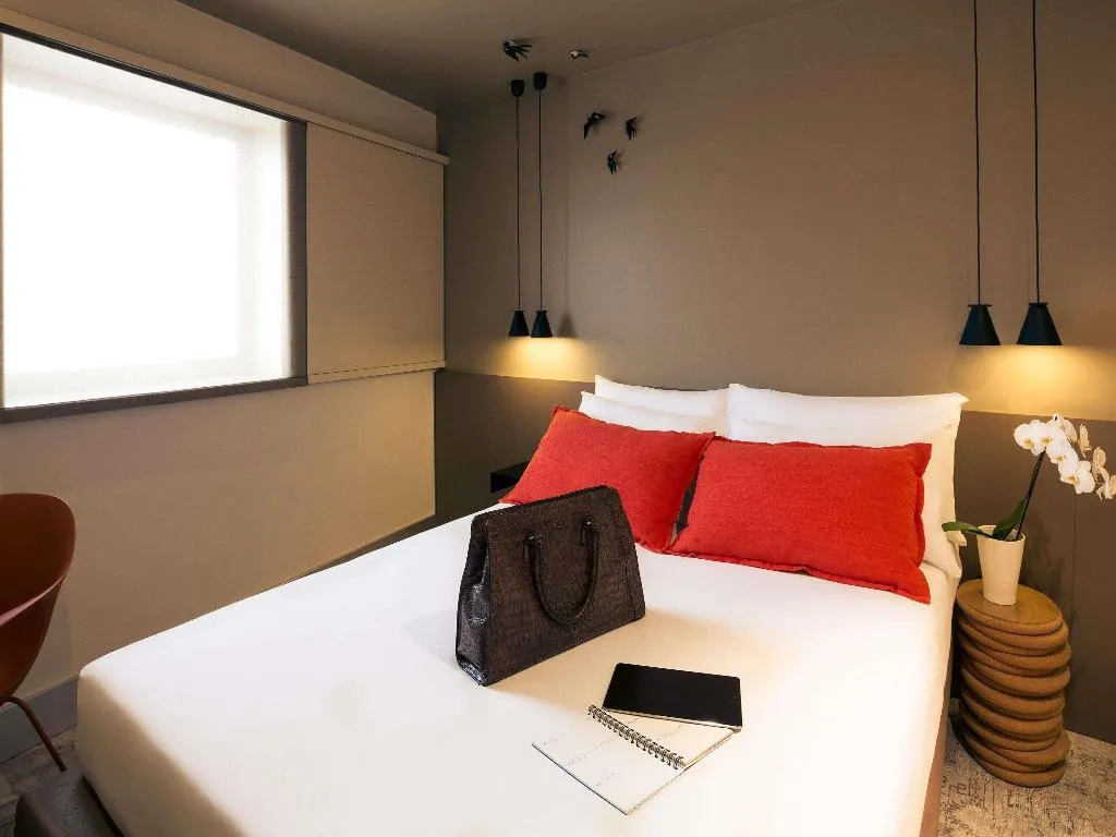 DOUBLE WITH DOUBLE BED Room, Mercure Porto Centro Santa Catarina, Porto
