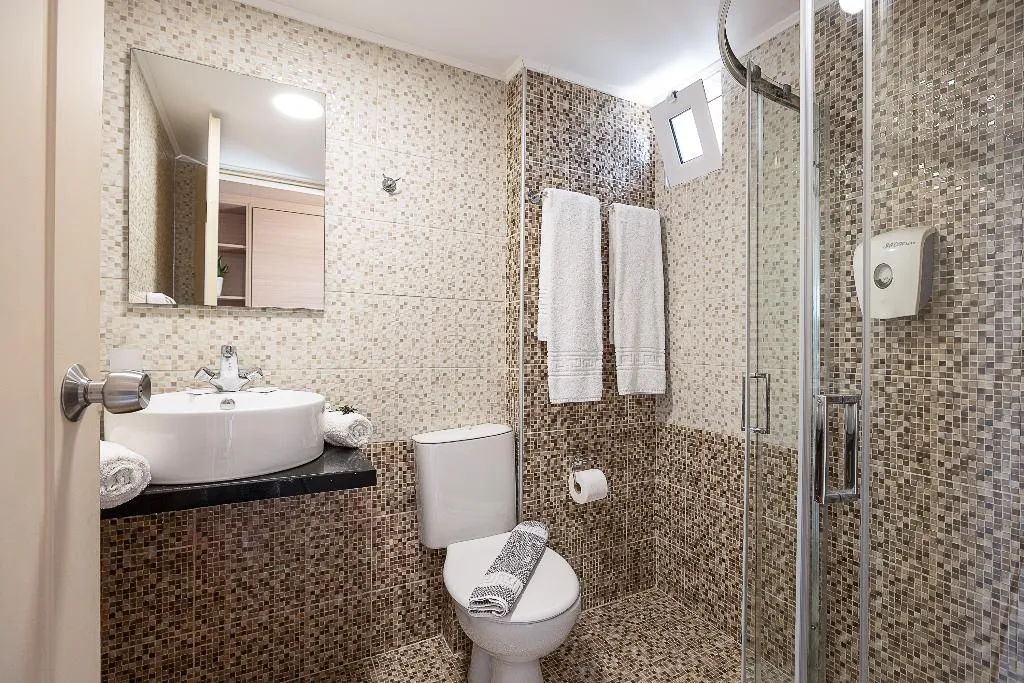 QUADRUPLE STANDARD Room, Rethymno Village, Crete