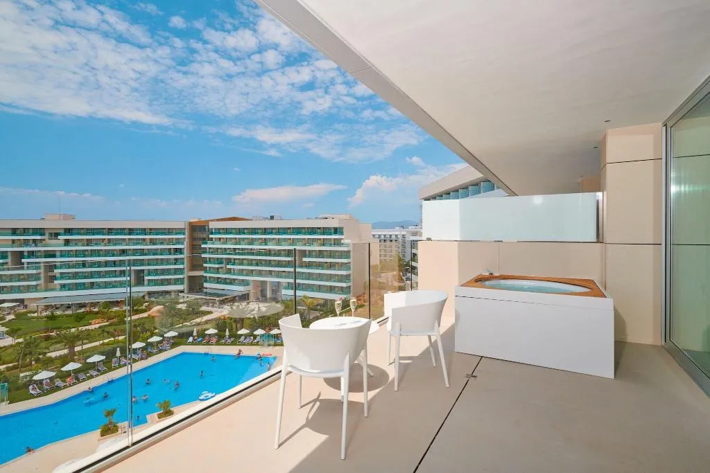 Terrace, Hipotels Playa de Palma Palace, Majorca