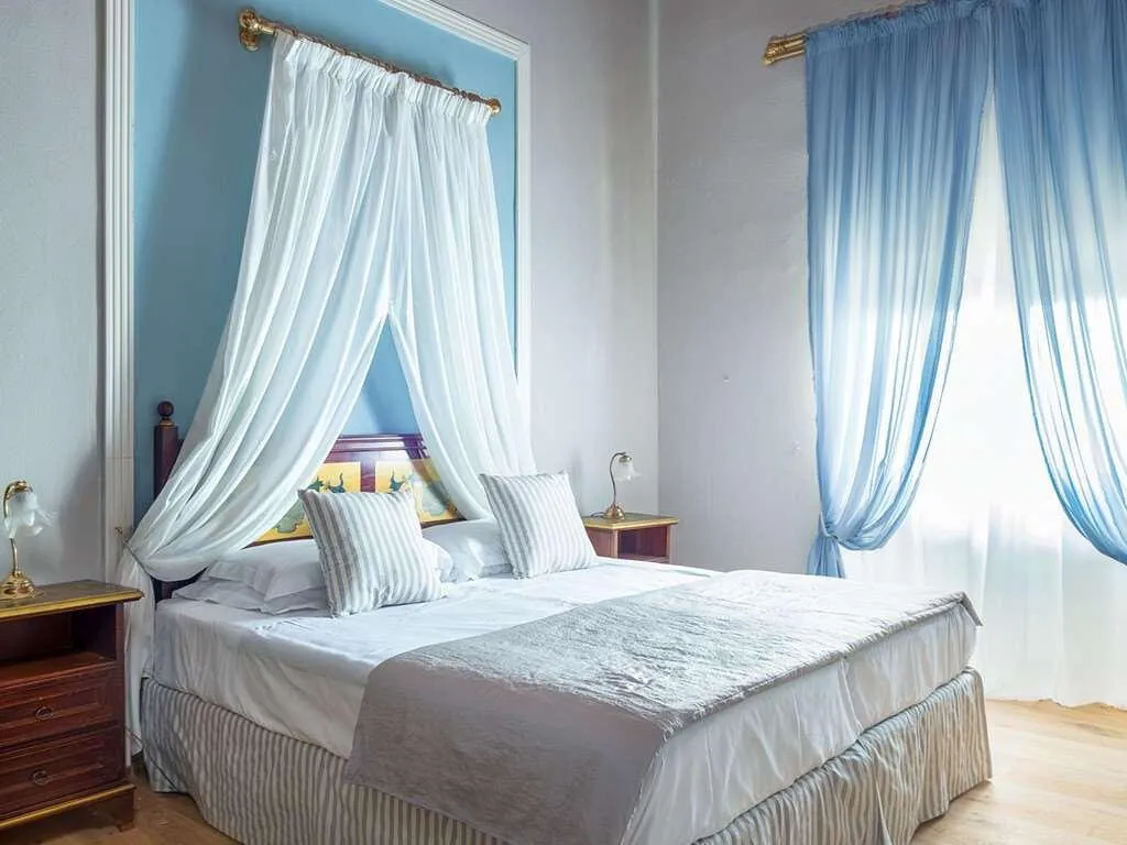 Room, Villa Pitiana, Florence