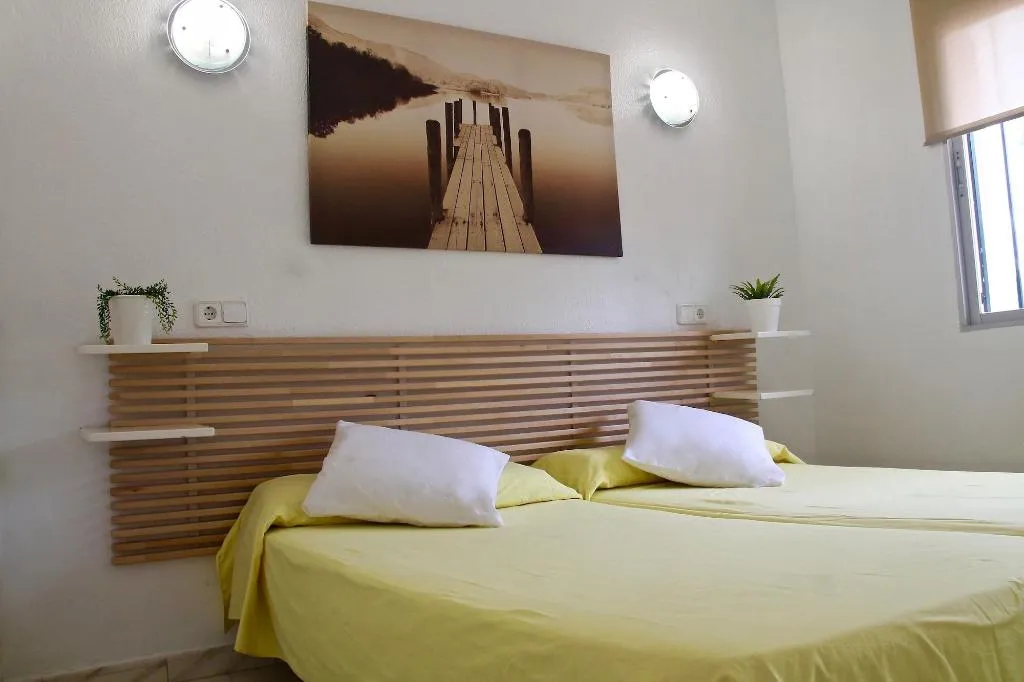 Room, Naika Studios & Apartments, Majorca
