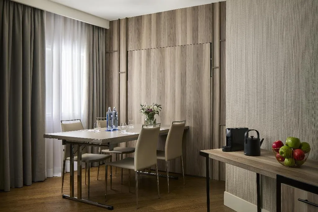 Room, NH Paseo de la Habana, Madrid