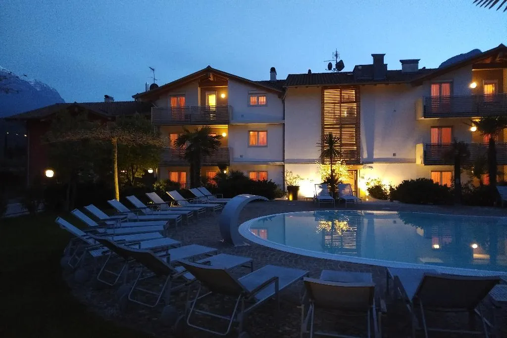 General view, 4 Limoni Apartment Resort, Milan