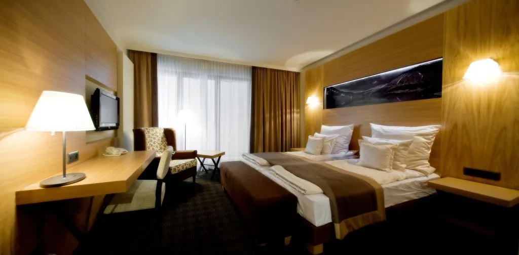 Room, Hotel Grand Nosalowy Dwor, Krakow