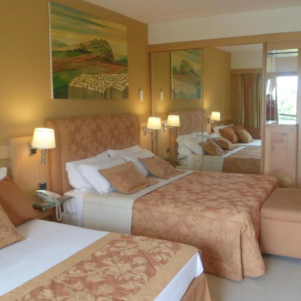 FAMILY ROOM DELUXE POOL VIEW Room, Mclub Acacia Resort, Palermo