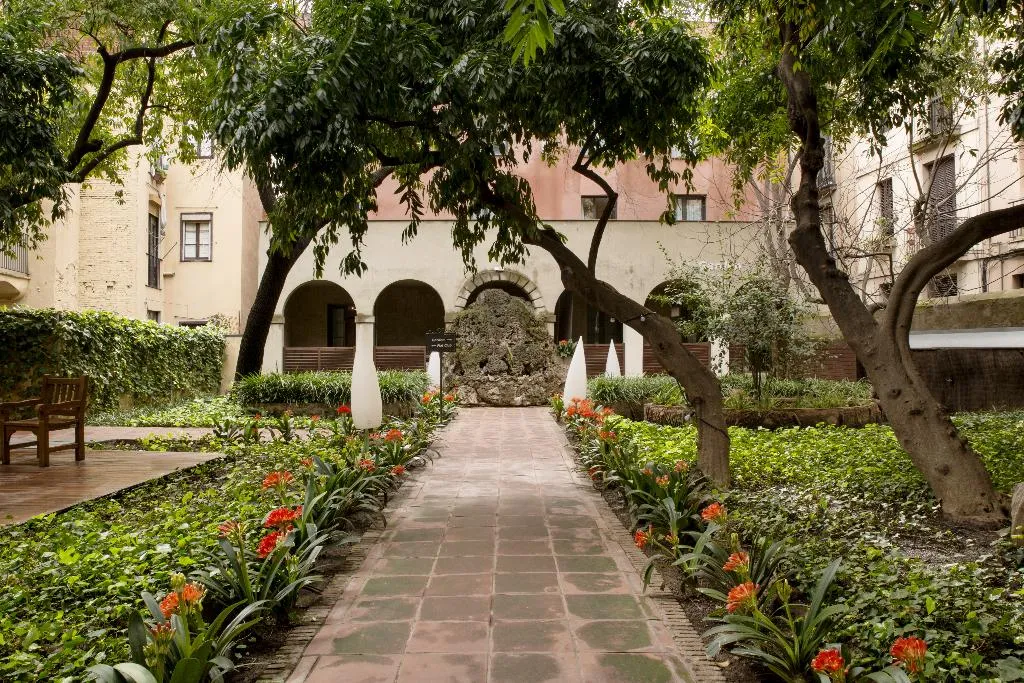 Terrace, Petit Palace Boquería Garden, Barcelona