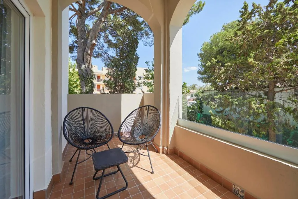 FAMILY ROOM CAPACITY 2 Room, Nura Santa Ponsa Pins, Majorca
