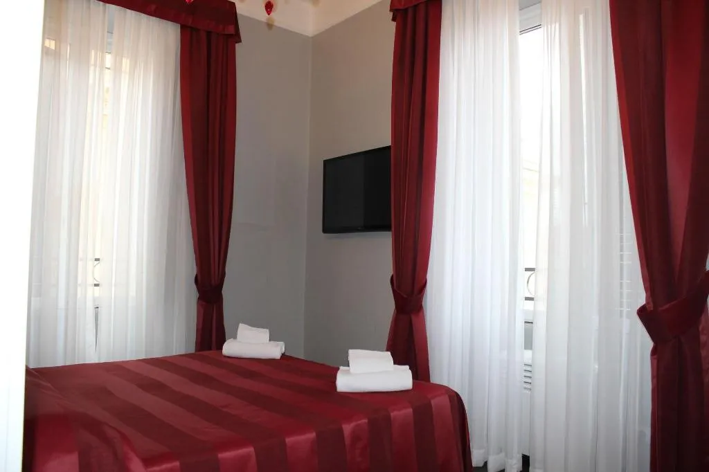 Room, Laterani Suite, Naples