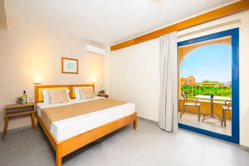 TWIN GARDEN VIEW Room, Koulouris Beach, Corfu