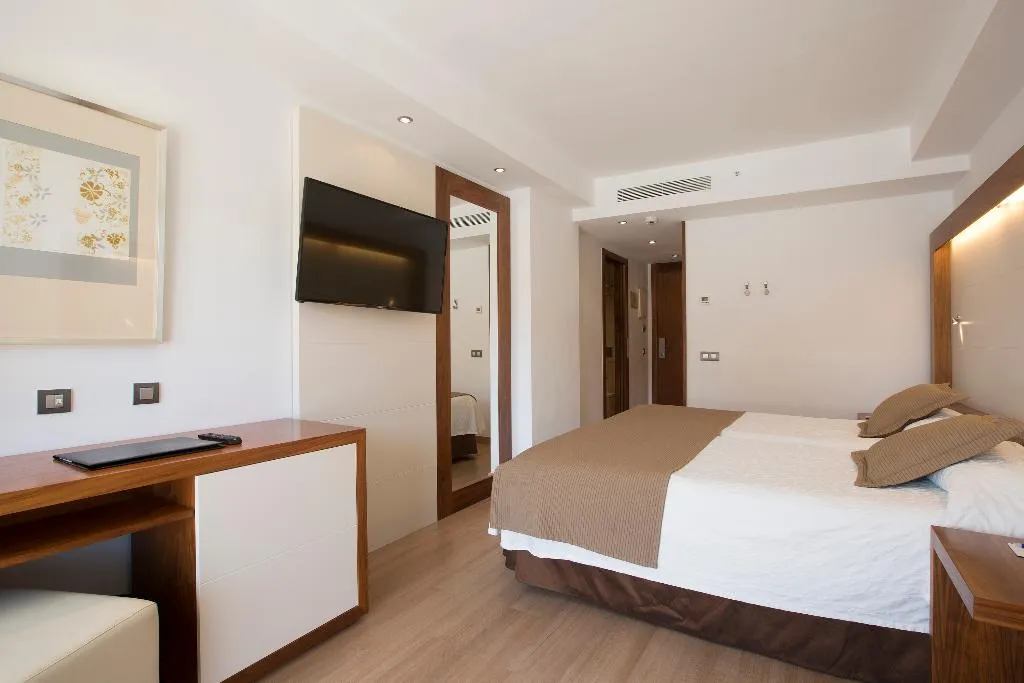 Double or Twin STANDARD Room, Hipotels Cala Millor Park, Majorca