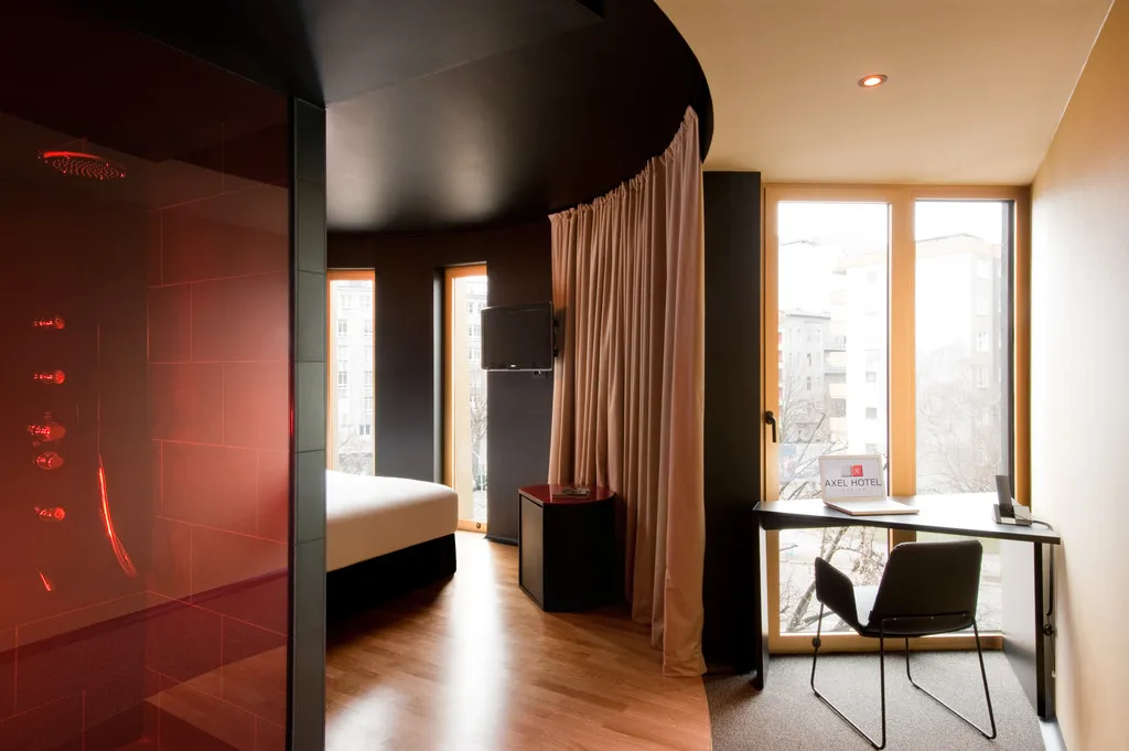 JUNIOR SUITE STANDARD Room, Axel Hotel Berlin, Berlin