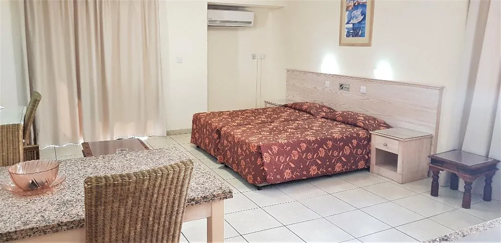 STUDIO STANDARD Room, Senator Hotel Apts, Cyprus