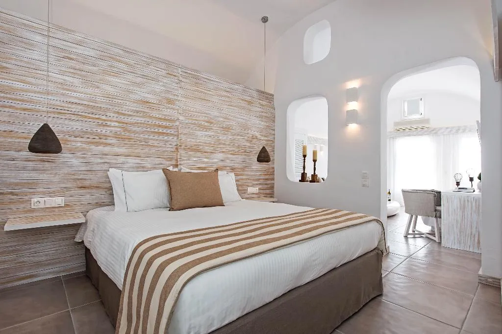SUITE DELUXE SEA VIEW Room, Athina Luxury Suites, Santorini