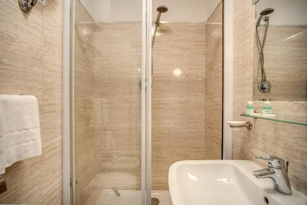 TRIPLE STANDARD Room, San Valentino, Rome