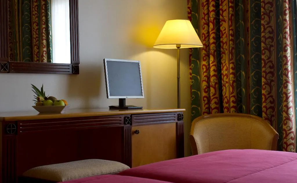 SINGLE GARDEN VIEW Room, Quinta Bela Sao Tiago, Madeira