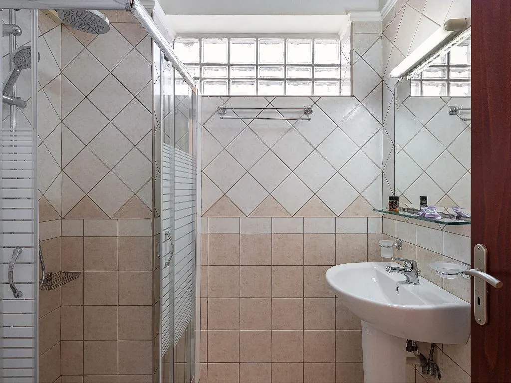 STUDIO DELUXE POOL VIEW Room, Artemis Apartments, Crete