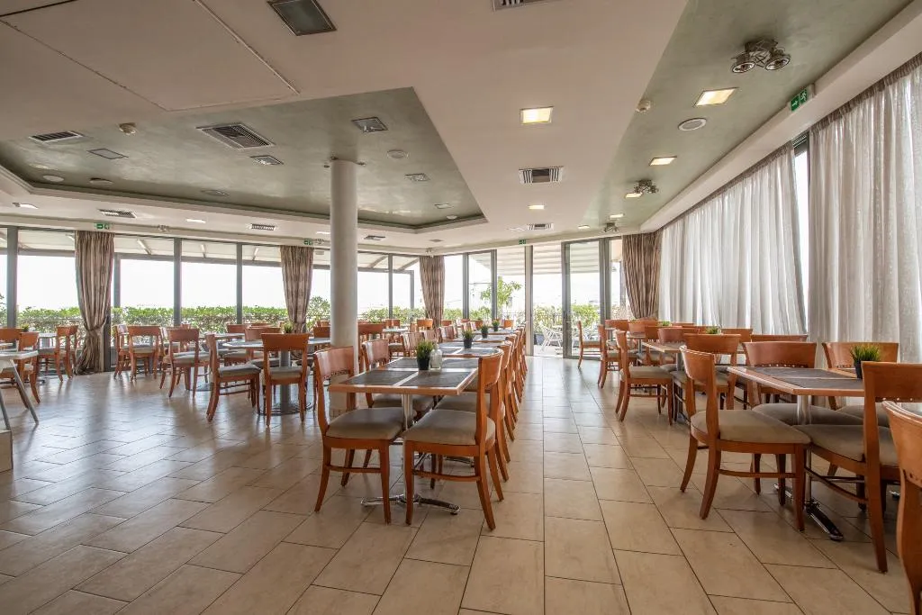 Restaurant, Golden City, Athens