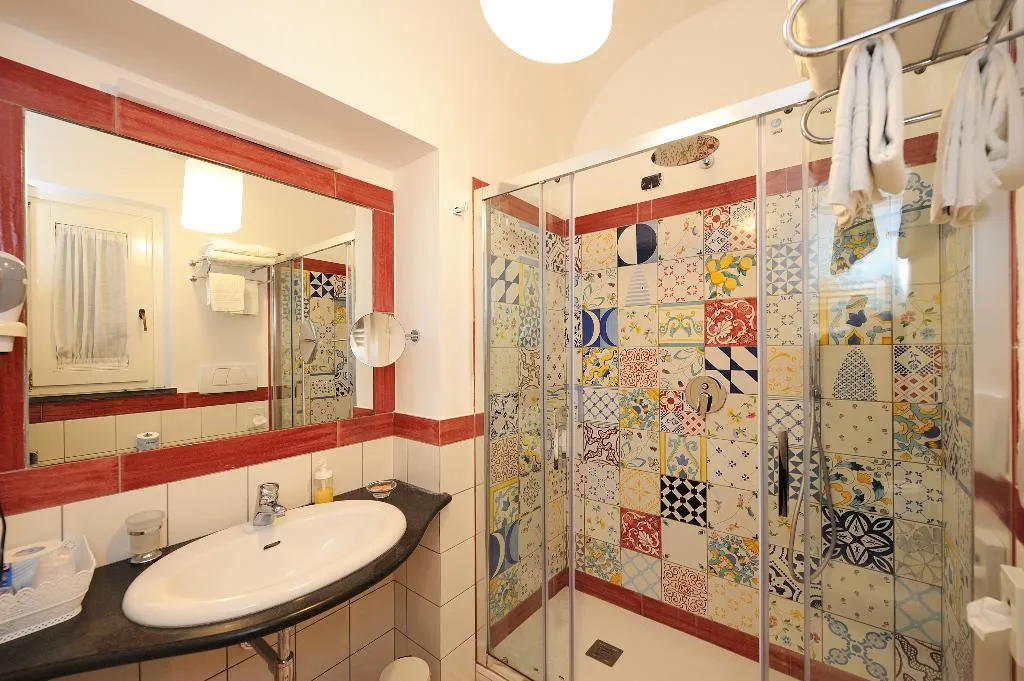 DOUBLE DELUXE Room, Hotel Villa Annalara, Naples