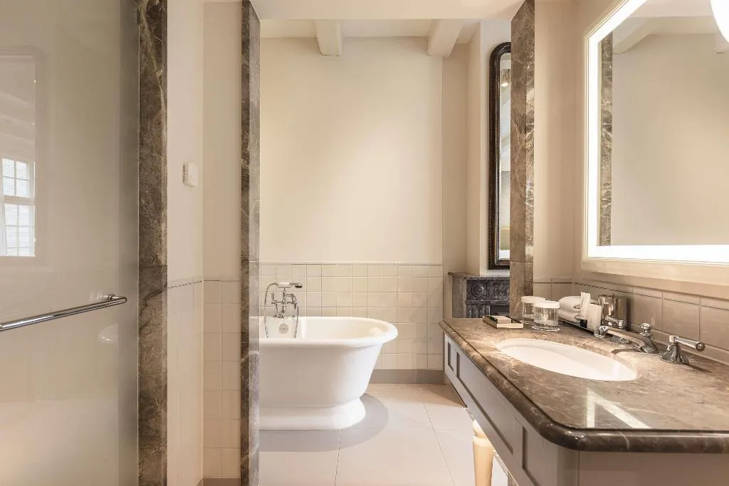 Room, Waldorf Astoria Amsterdam, Amsterdam