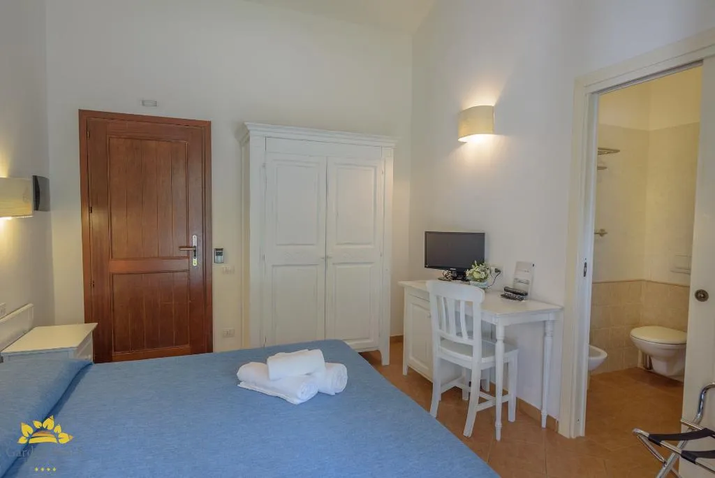 DOUBLE PRESTIGE Room, Garden Beach, Cagliari