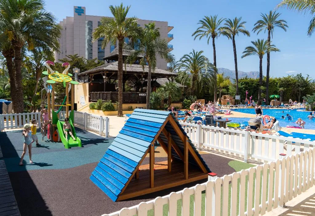 Sports and Entertainment, Medplaya Hotel Flamingo Oasis, Costa Blanca