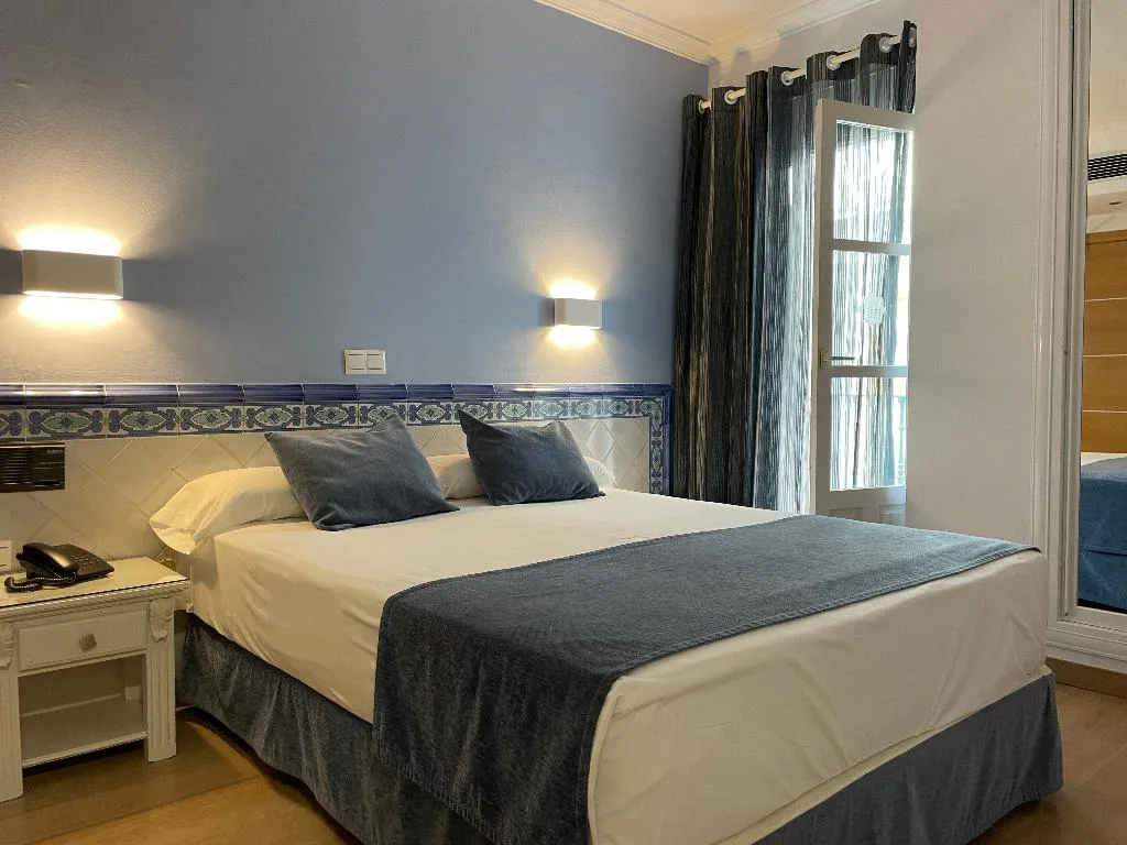 DOUBLE ECONOMY Room, Plaza Cavana, Costa Del Sol