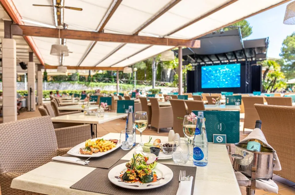 Restaurant, VIVA Cala Mesquida Suites and Spa Adults Only 16+, Majorca