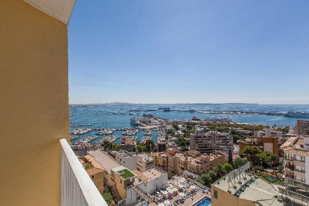 DOUBLE SINGLE USE SUPERIOR SEA VIEW Room, Amic Horizonte, Majorca