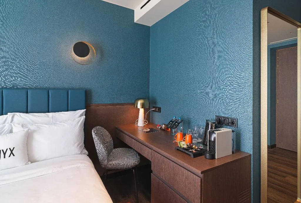SINGLE CITY VIEW Room, NYX Esperia Palace Athens by Leonardo Hotels, Athens
