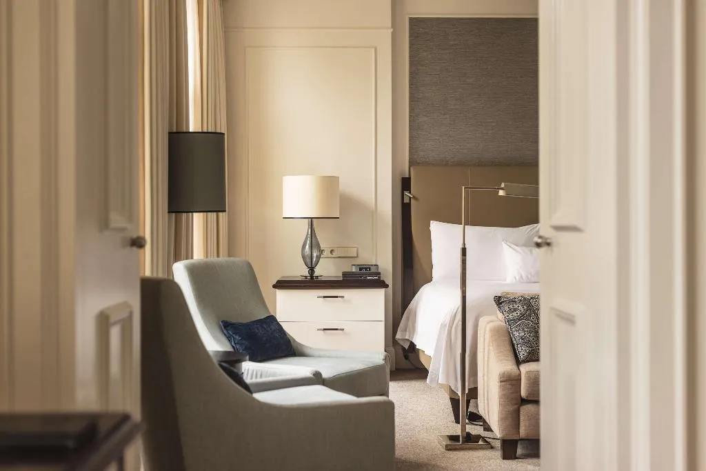 Room, Waldorf Astoria Amsterdam, Amsterdam