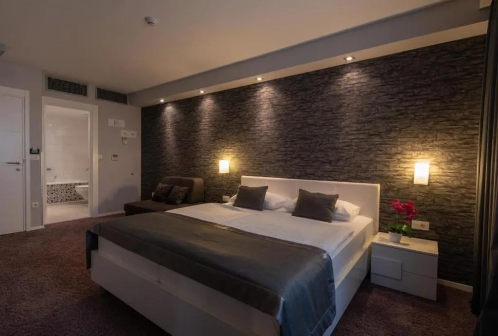 JUNIOR SUITE SIDE SEA VIEW WITH BALCONY Room, Boutique Hotel Life, Split