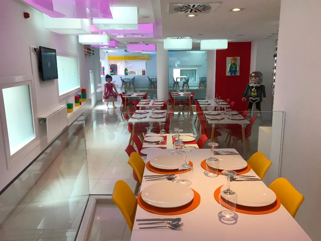 Restaurant, Hotel del Juguete, Costa Blanca