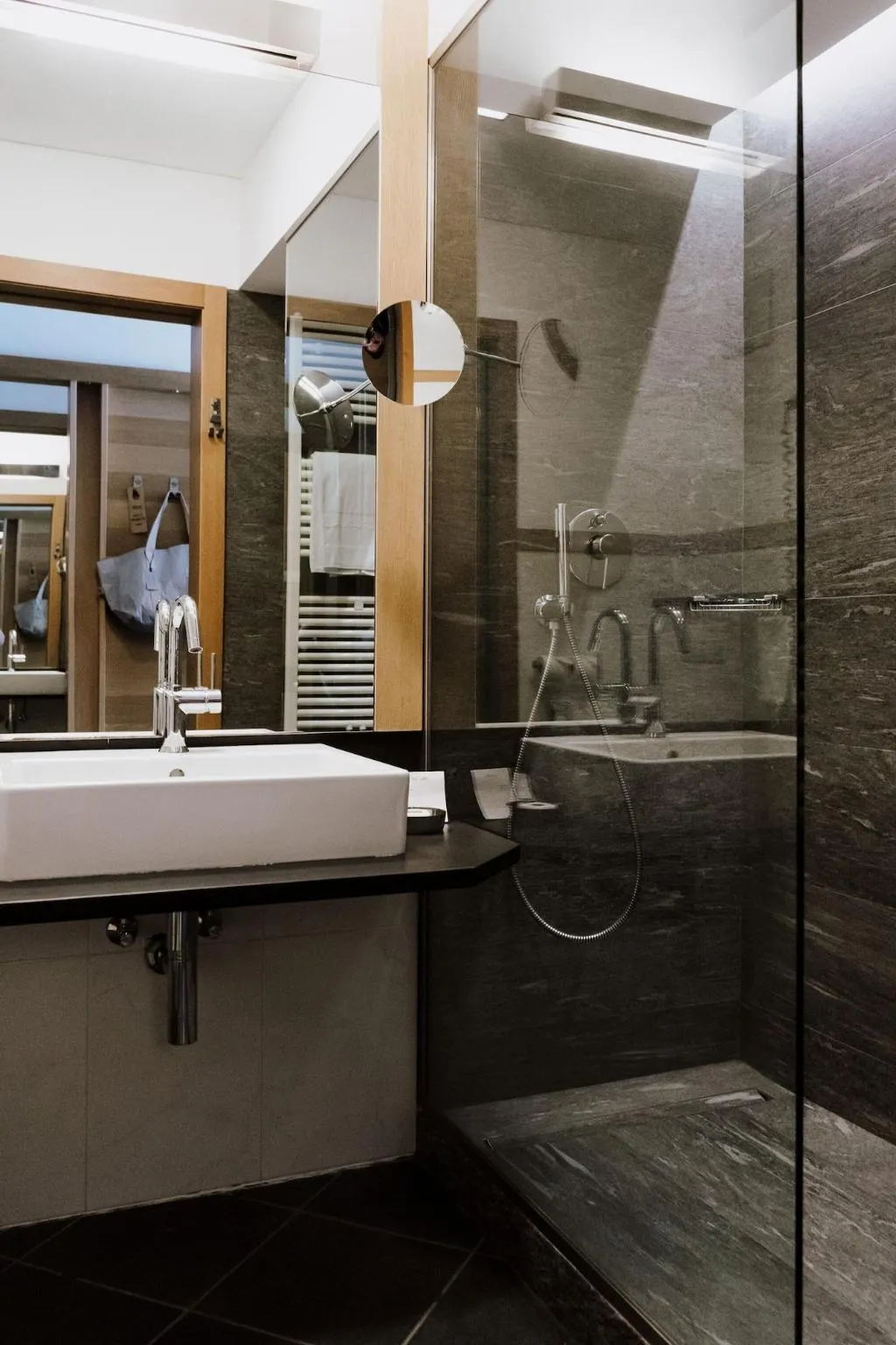 Room, Lac Salin Spa & Mountain Resort, Milan