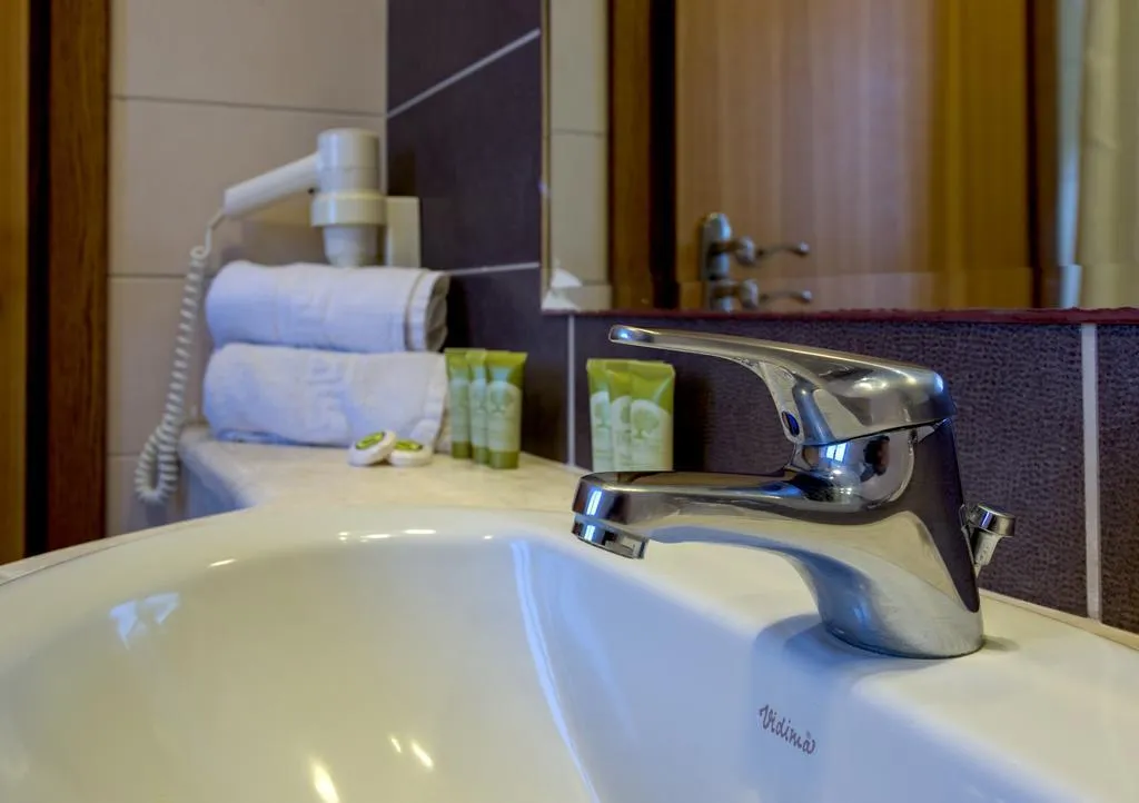 Double or Twin CITY VIEW Room, Manousos City Hotel, Rhodes