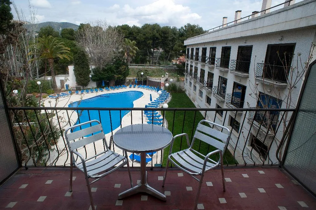 DOUBLE SINGLE USE WITH TERRACE Room, Ciudad de Castelldefels, Barcelona